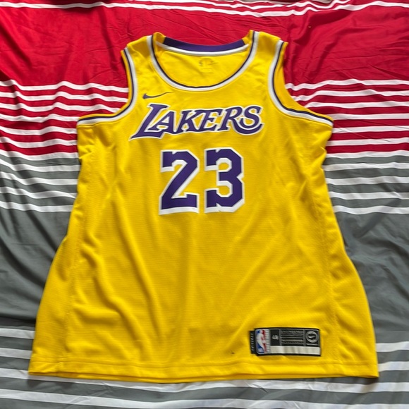 I’m selling a Lakers Lebron James jersey. Number 23. - Picture 1 of 2